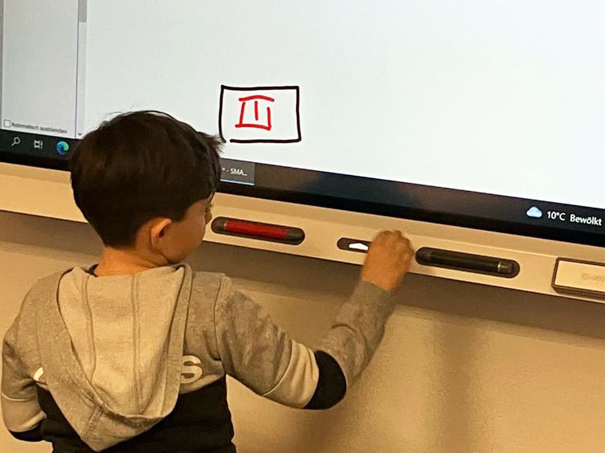 viasd electronics children